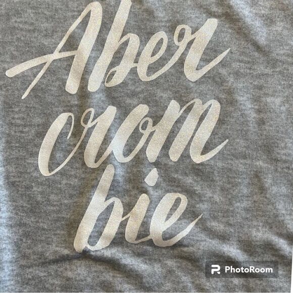 Abercrombie Kids grey sweatshirt NWOT 11/12 - Picture 2 of 4